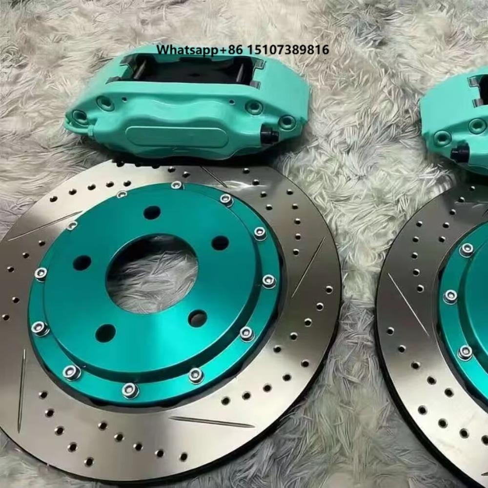 Forged Front Brake Caliper 4 Piston - Nowe, wysokowydajne aluminiowe zestawy zacisków hamulcowych